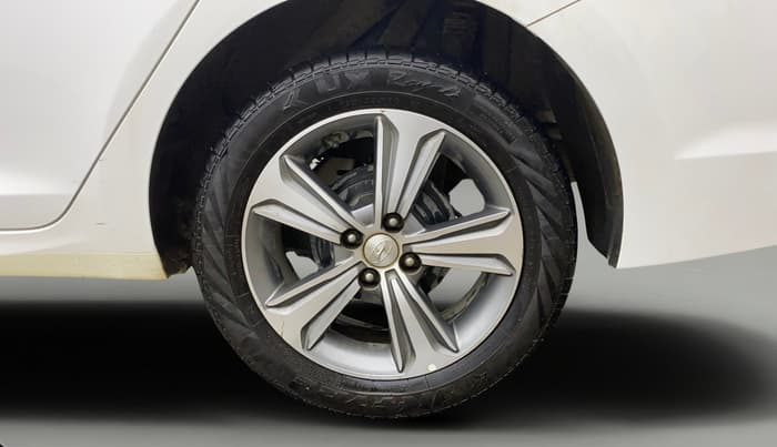 2018 Hyundai Verna 1.6 VTVT SX (O) AT, Petrol, Automatic, 48,550 km, Left Rear Wheel