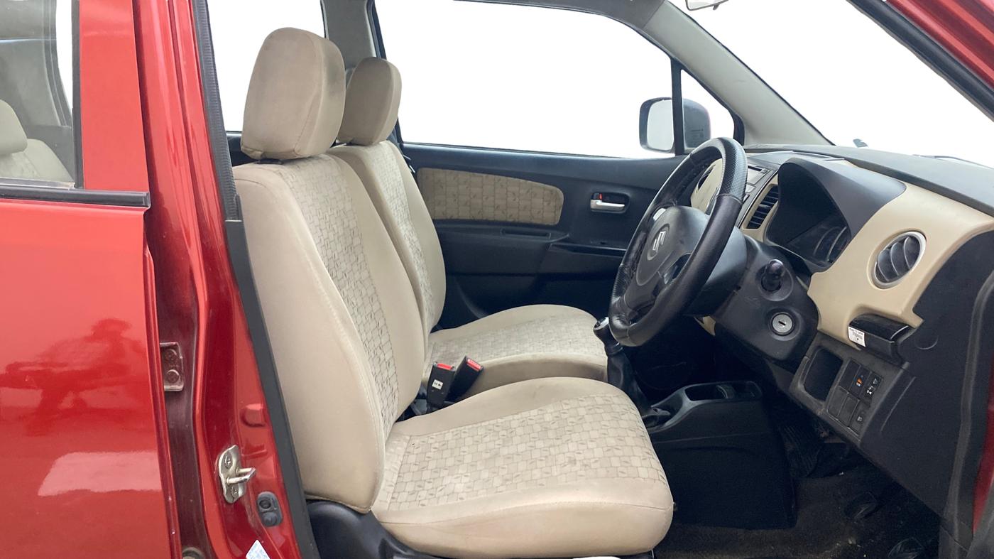 2017 Maruti Wagon R 1.0 VXI, Petrol, Manual, 62,321 km, Right Side Front Door Cabin
