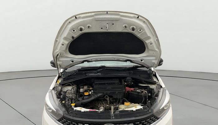 2022 Tata Tiago XZ PLUS CNG, CNG, Manual, 30,379 km, Open Bonet