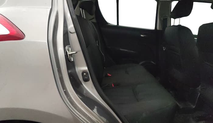 2013 Maruti Swift VXI, Petrol, Manual, 85,363 km, Right Side Rear Door Cabin
