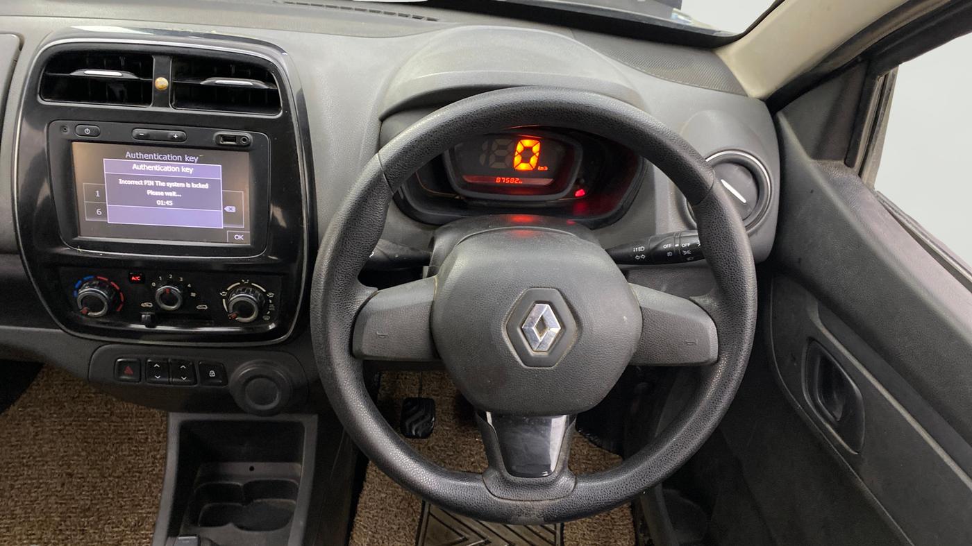 2017 Renault Kwid RXT 1.0, Petrol, Manual, 87,566 km, Steering Wheel Close Up