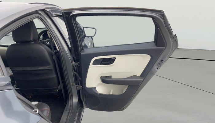 2022 Tata ALTROZ XT PETROL, Petrol, Manual, 21,360 km, RHS Rear Door