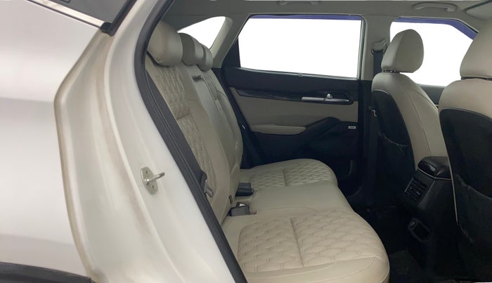 2020 KIA SELTOS HTX PLUS AT1.5 DIESEL, Diesel, Automatic, 77,967 km, Right Side Rear Door Cabin