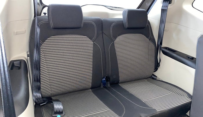 2023 Renault TRIBER RXZ AMT, Petrol, Automatic, 16,654 km, Third Seat Row ( optional )