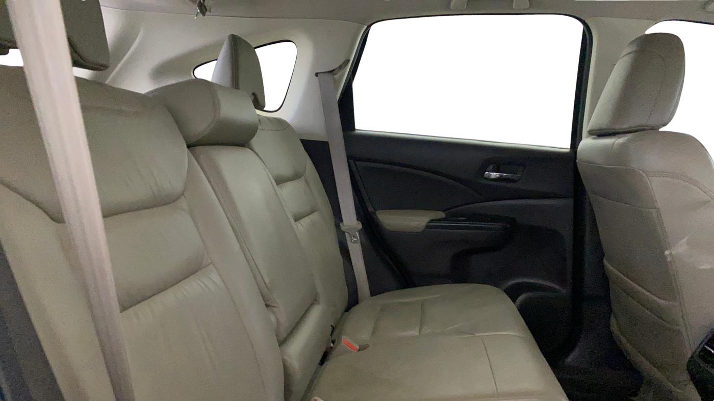 2015 Honda CRV 2.4L 2WD AT, Petrol, Automatic, 1,07,448 km, Right Side Rear Door Cabin