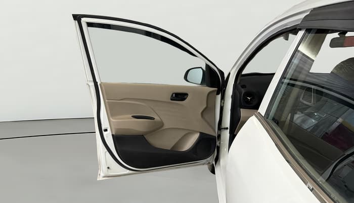 2021 Hyundai NEW SANTRO SPORTZ EXECUTIVE MT CNG, CNG, Manual, 1,12,799 km, LHS Front Door