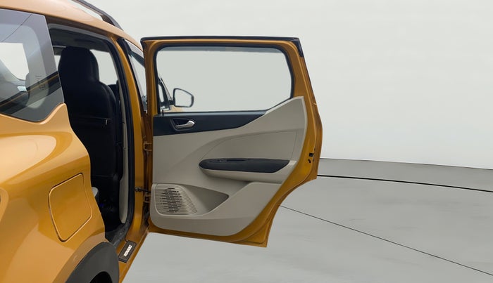 2021 Renault TRIBER RXZ AMT, Petrol, Automatic, 52,213 km, RHS Rear Door