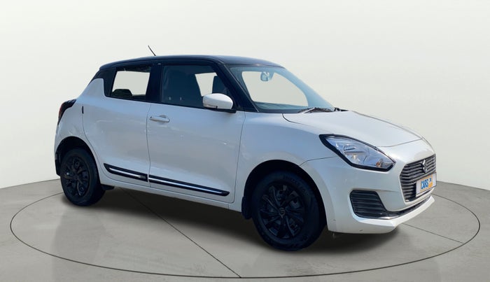 2019 Maruti Swift VXI AMT, Petrol, Automatic, 57,362 km, Right Front Diagonal