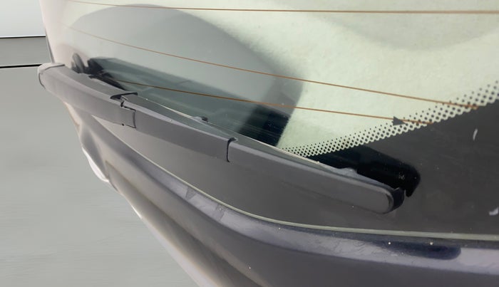 2014 Nissan Terrano XL (P), Petrol, Manual, 77,126 km, Rear Wiper