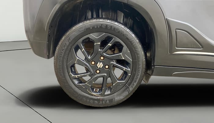 2023 Maruti FRONX DELTA PLUS 1.2MT, Petrol, Manual, 95,373 km, Right Rear Wheel
