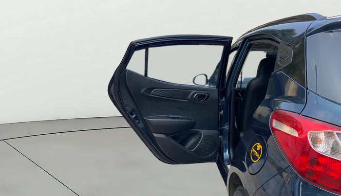 2022 Hyundai GRAND I10 NIOS MAGNA CORPORATE EDITION 1.2 KAPPA VTVT, Petrol, Manual, 17,381 km, LHS Rear Door