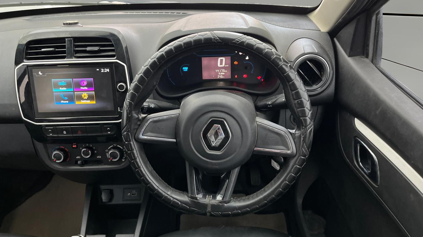 2022 Renault Kwid CLIMBER MT 1.0, Petrol, Manual, 44,179 km, Steering Wheel Close Up
