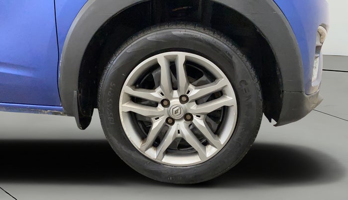 2020 Renault TRIBER RXZ, Petrol, Manual, 44,416 km, Right Front Wheel