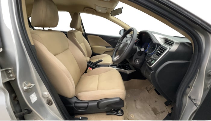 2015 Honda City 1.5L I-VTEC SV CVT, Petrol, Automatic, 81,695 km, Right Side Front Door Cabin