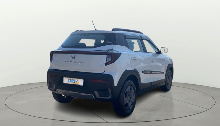 2024 Mahindra XUV 3XO MX3 Pro 1.2 L TCMPFi, Petrol, Manual, 15,478 km, Right Back Diagonal