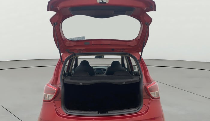 2017 Hyundai Grand i10 SPORTZ (O) 1.2 KAPPA VTVT, Petrol, Manual, 52,649 km, Boot Open Zoomed View