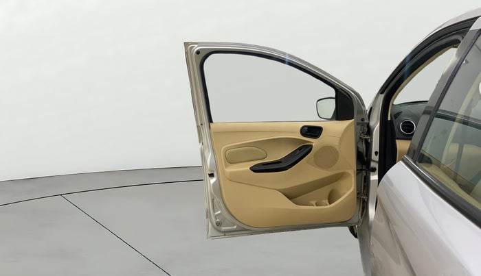 2016 Ford Figo Aspire TITANIUM 1.2 PETROL, Petrol, Manual, 63,068 km, LHS Front Door