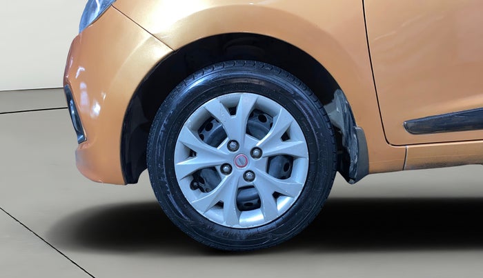 2016 Hyundai Grand i10 SPORTZ 1.2 KAPPA VTVT, Petrol, Manual, 53,865 km, Left Front Wheel