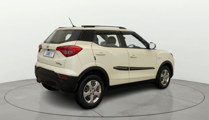 2023 Mahindra XUV300 W6 1.5 DIESEL AMT, Diesel, Automatic, 66,030 km, Right Back Diagonal
