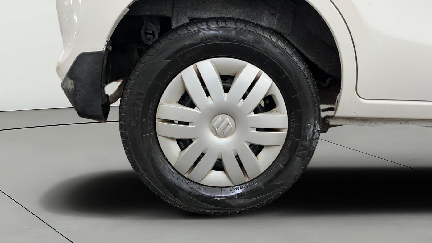 2015 Maruti Alto 800 LXI, Petrol, Manual, 24,402 km, Right Rear Wheel