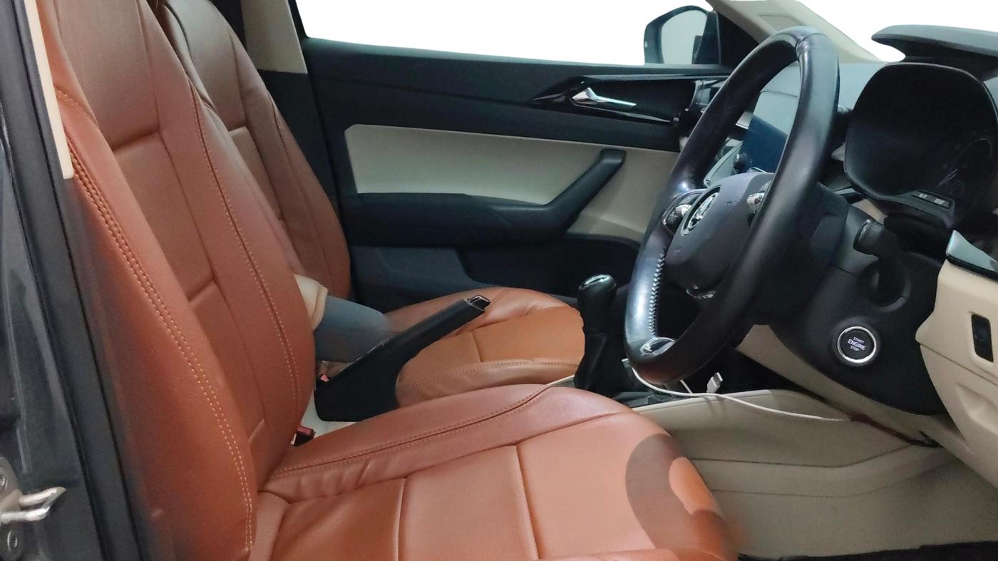2023 Skoda SLAVIA Ambition 1.5L TSI, Petrol, Manual, 21,799 km, Right Side Front Door Cabin