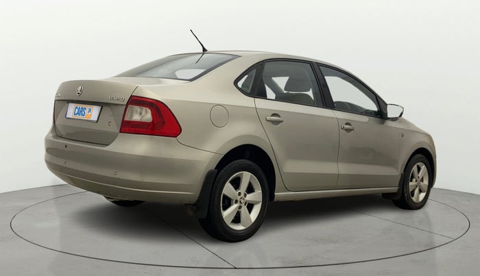2015 Skoda Rapid 1.5 TDI CR ELEGANCE PLUS AT, Diesel, Automatic, 1,07,021 km, Right Back Diagonal