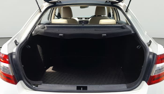 2019 Skoda Octavia 2.0 TDI CR STYLE, Diesel, Manual, 1,01,862 km, Boot Open Zoomed View