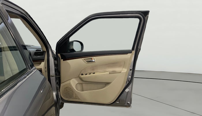 2014 Maruti Swift Dzire VXI, Petrol, Manual, 52,154 km, RHS Front Door