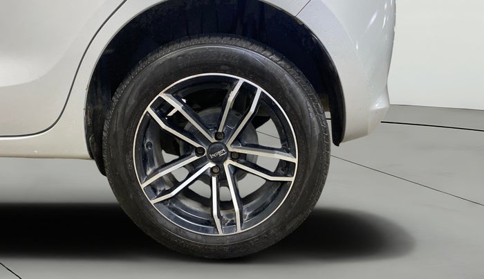 2021 Maruti Swift LXI, Petrol, Manual, 62,976 km, Left Rear Wheel