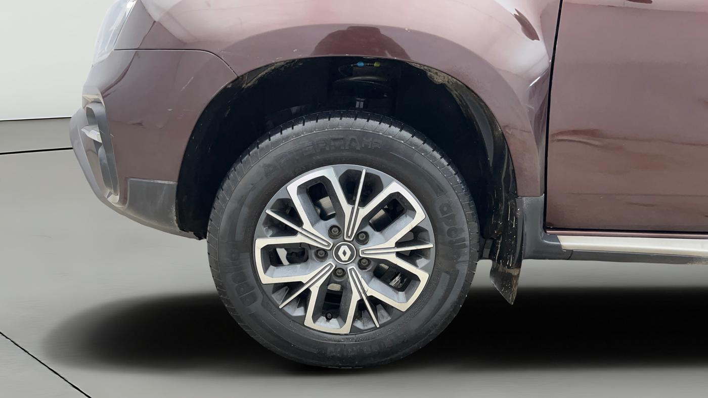 2021 Renault Duster RXZ 1.5 PETROL MT, Petrol, Manual, 38,842 km, Left Front Wheel