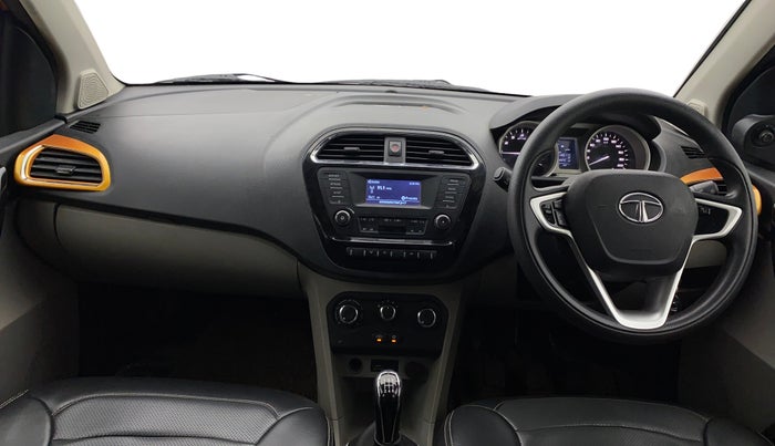 2016 Tata Tiago XZ PETROL, Petrol, Manual, 1,35,171 km, Dashboard