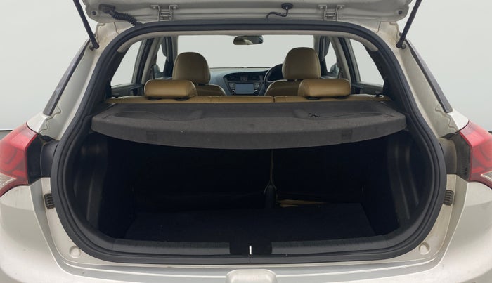 2018 Hyundai i20 Active 1.2 SX, Petrol, Manual, 49,092 km, Boot Open Zoomed View