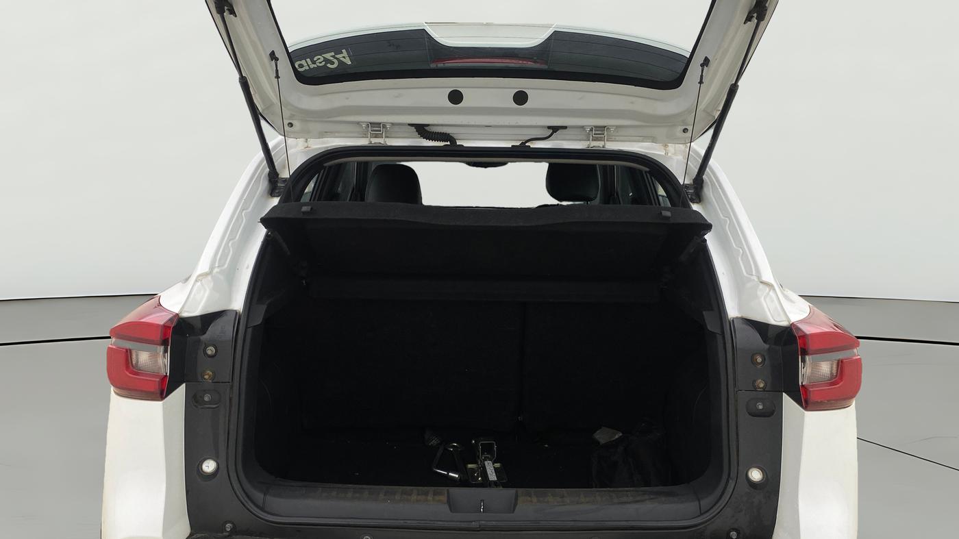 2022 Nissan MAGNITE XV TURBO, Petrol, Manual, 22,147 km, Boot Open Zoomed View