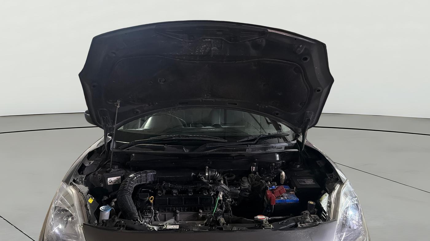 2022 Maruti Swift LXI, CNG, Manual, 58,079 km, Open Bonet