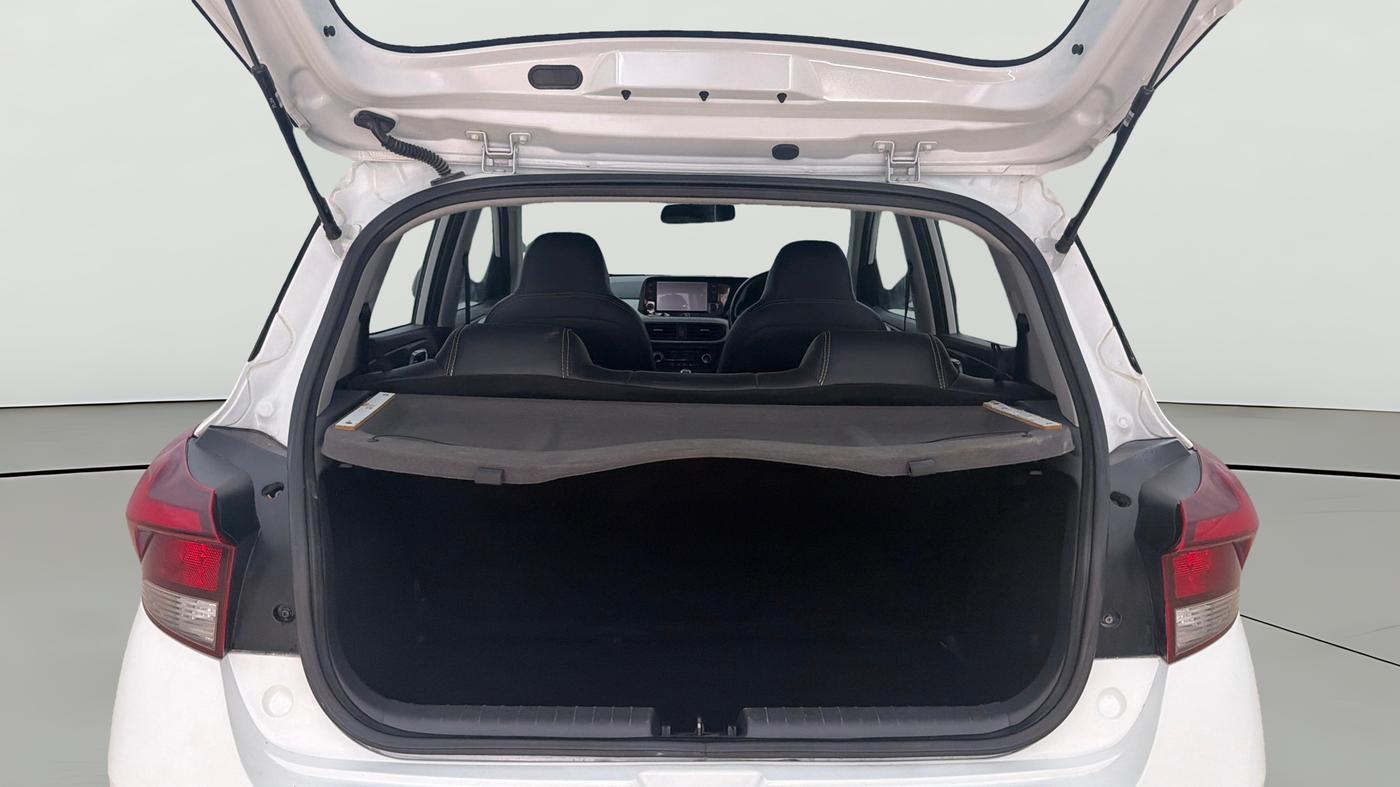2023 Hyundai GRAND I10 NIOS SPORTZ 1.2 KAPPA VTVT, Petrol, Manual, 47,122 km, Boot Open Zoomed View