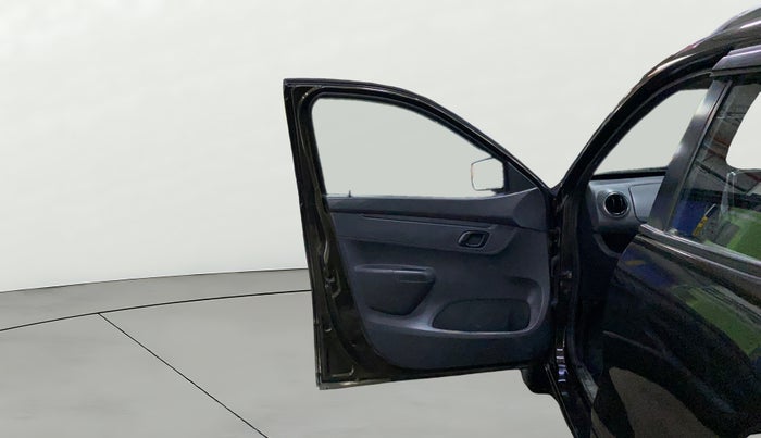 2015 Renault Kwid RXT 0.8, Petrol, Manual, 80,710 km, LHS Front Door