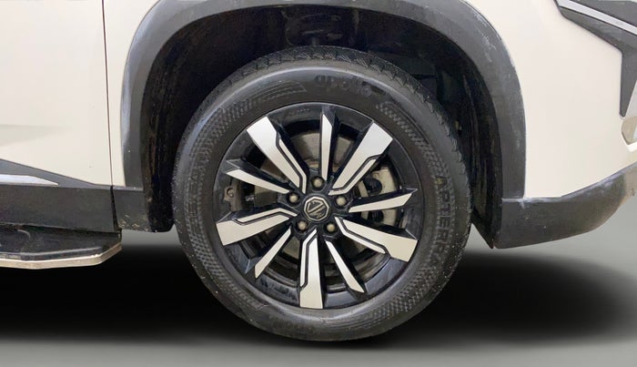 2019 MG HECTOR SHARP 1.5 DCT PETROL, Petrol, Automatic, 55,723 km, Right Front Wheel