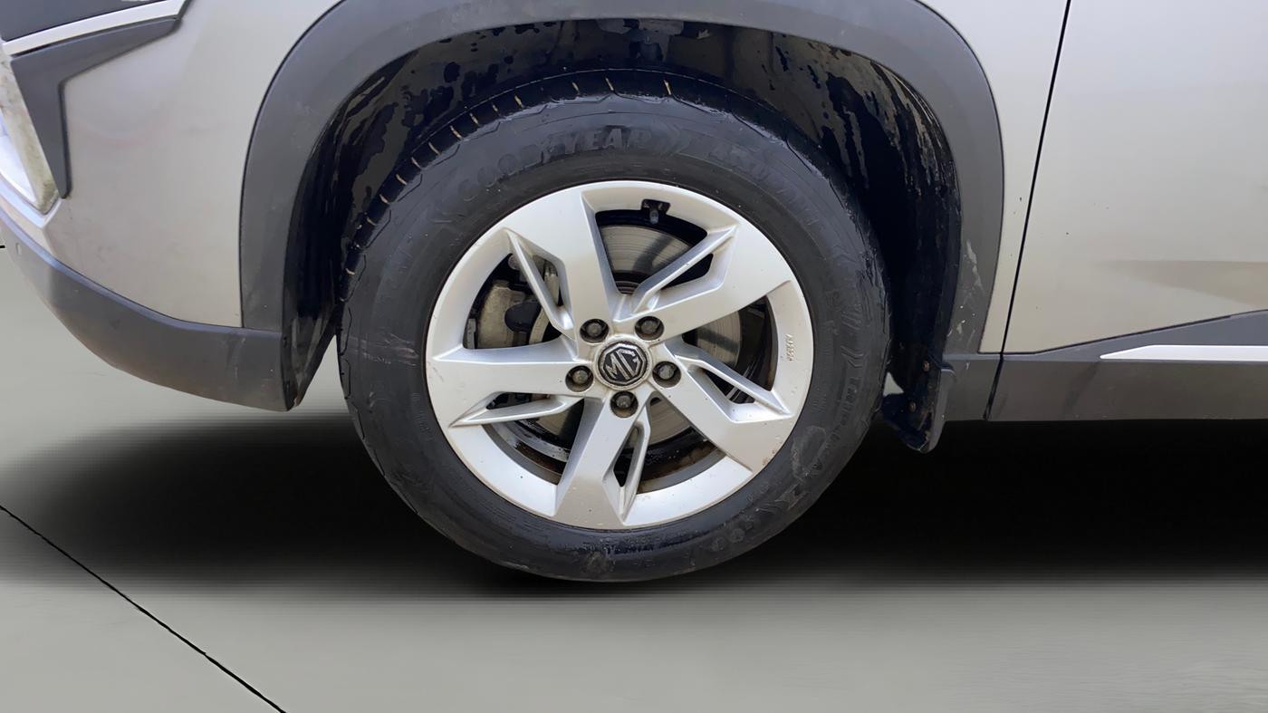 2021 MG HECTOR SUPER 2.0 DIESEL, Diesel, Manual, 50,716 km, Left Front Wheel
