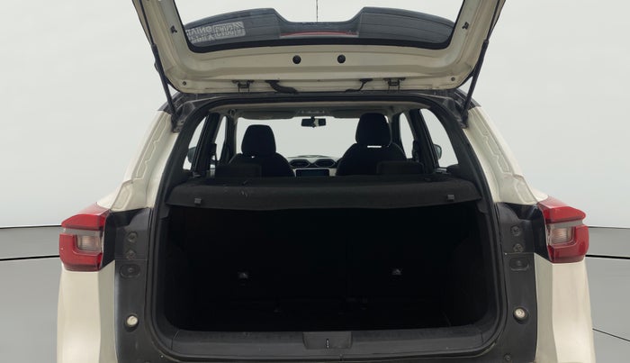 2021 Nissan MAGNITE XV TURBO CVT, Petrol, Automatic, 33,105 km, Boot Open Zoomed View