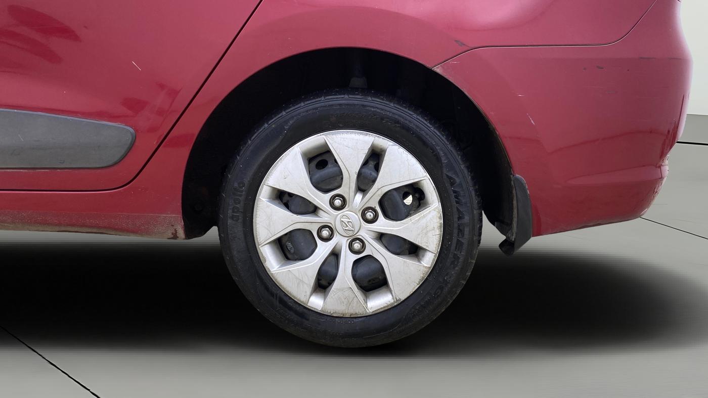 2015 Hyundai Xcent S 1.2, Petrol, Manual, 25,203 km, Left Rear Wheel