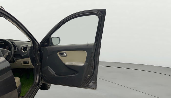 2015 Maruti Alto K10 VXI, Petrol, Manual, 59,135 km, RHS Front Door