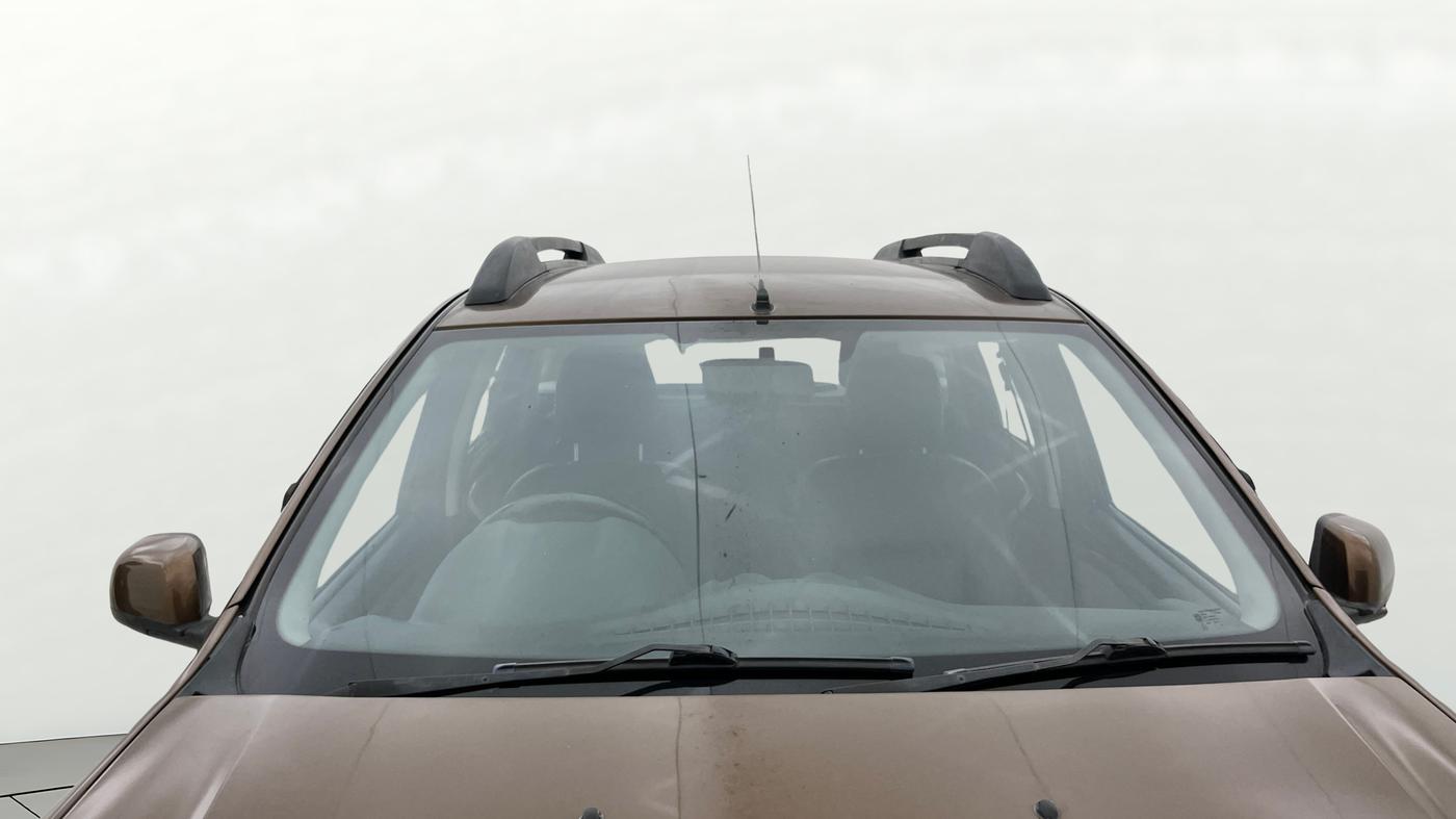 2014 Renault Duster 85 PS RXL DIESEL, Diesel, Manual, 1,08,010 km, Front Windshield