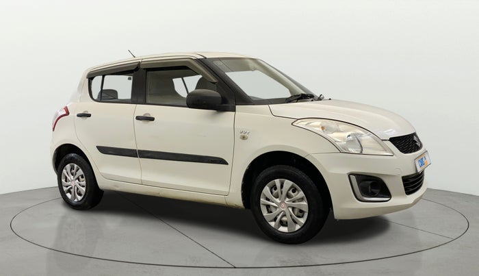 2017 Maruti Swift LXI (O), Petrol, Manual, 96,882 km, Right Front Diagonal
