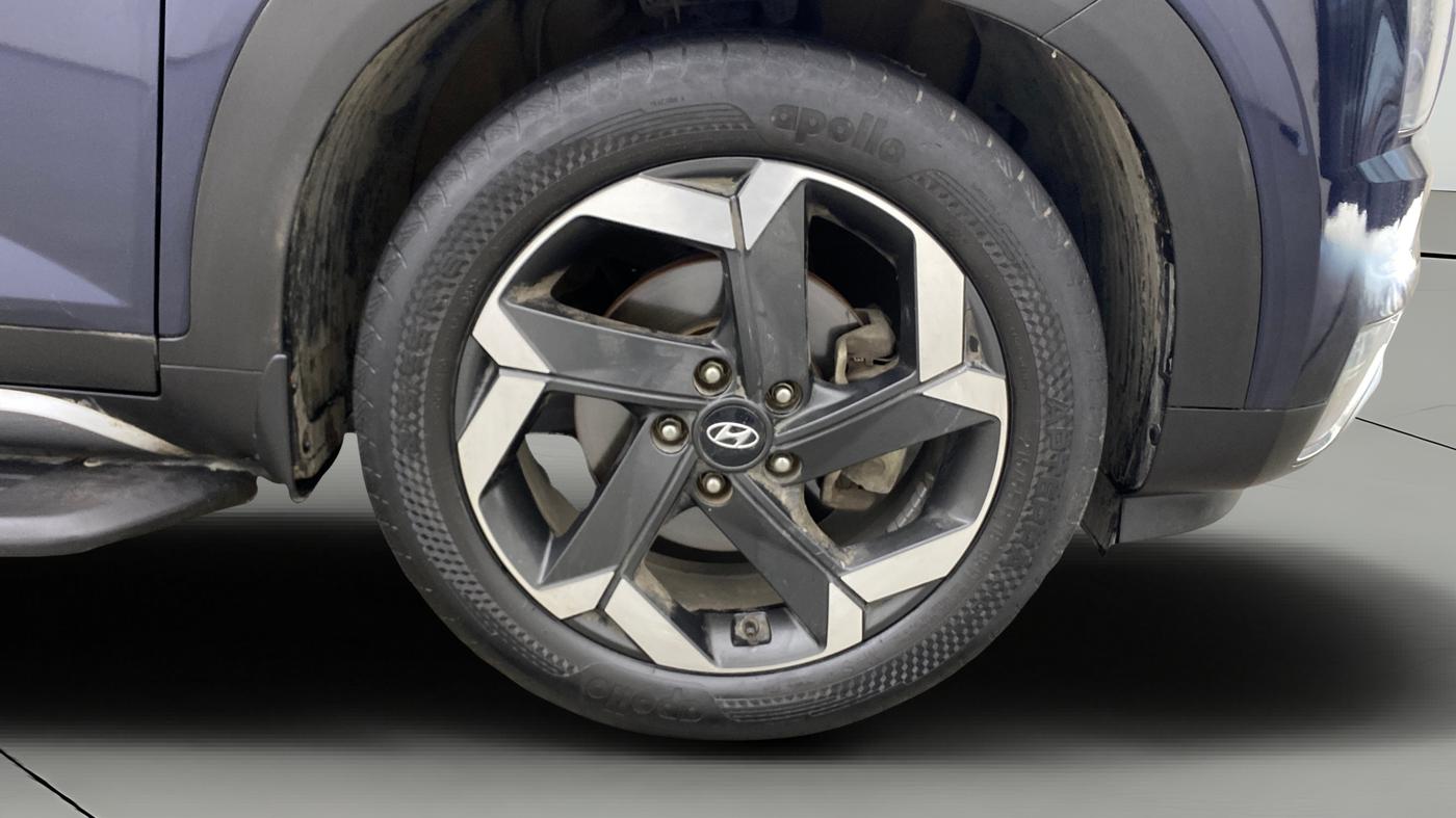 2022 Hyundai ALCAZAR 2.0 SIGNATURE MT 6STR, Petrol, Manual, 38,289 km, Right Front Wheel