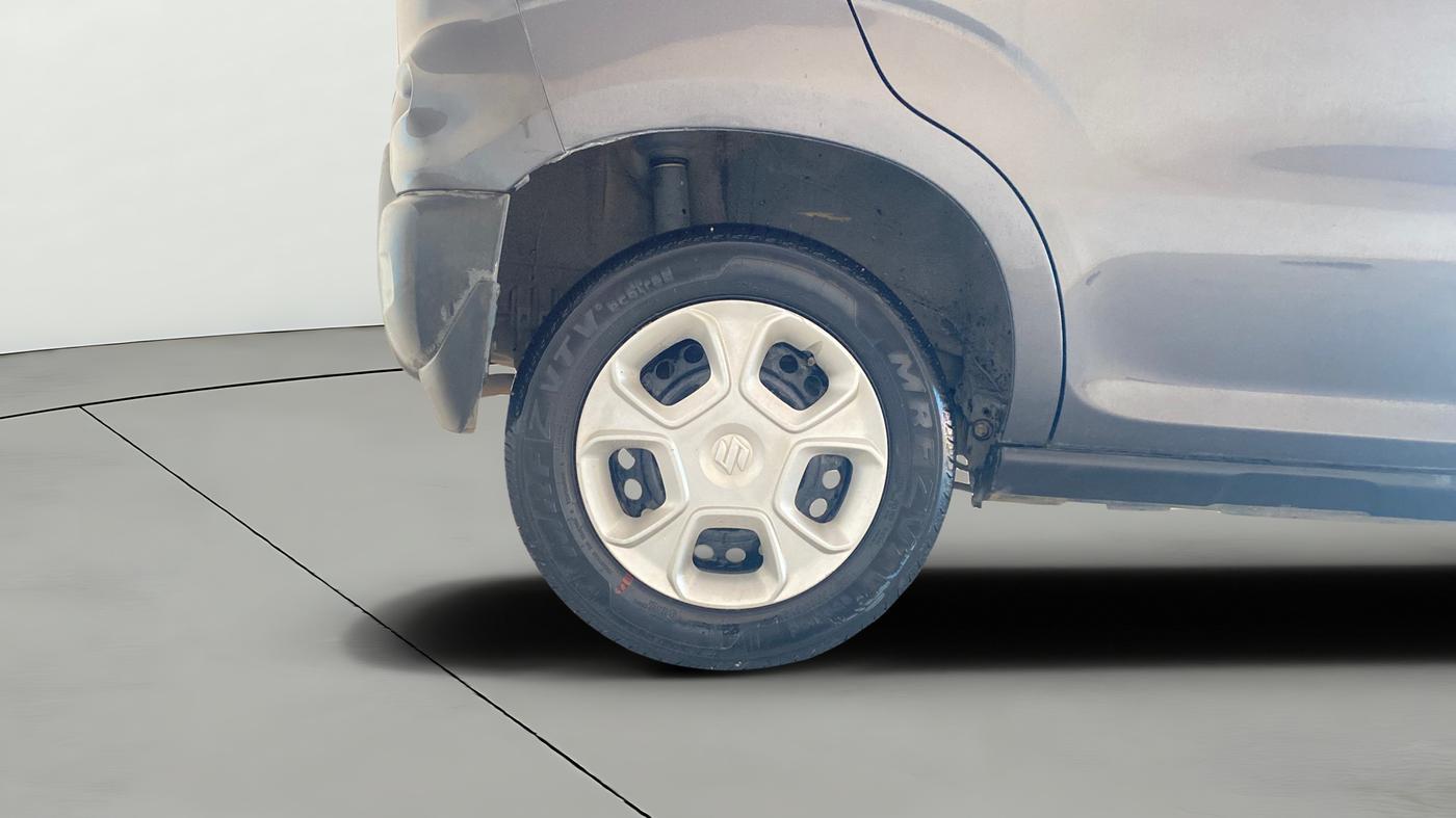 2021 Maruti S PRESSO VXI PLUS AMT, Petrol, Automatic, 38,469 km, Right Rear Wheel