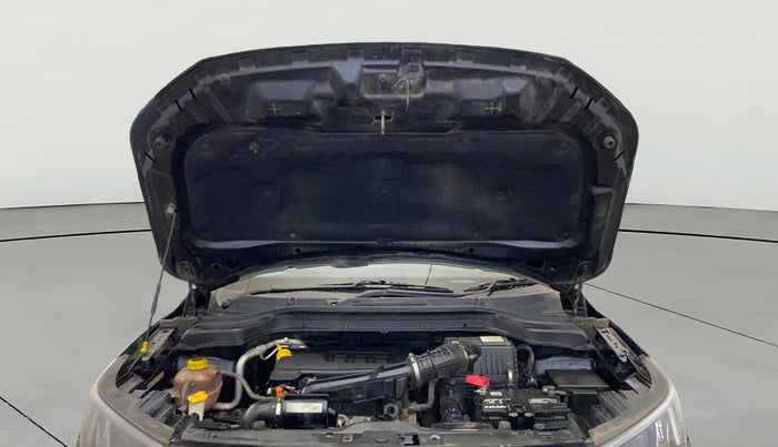 2020 Mahindra XUV300 W8 (O) 1.2 PETROL, Petrol, Manual, 44,951 km, Open Bonet