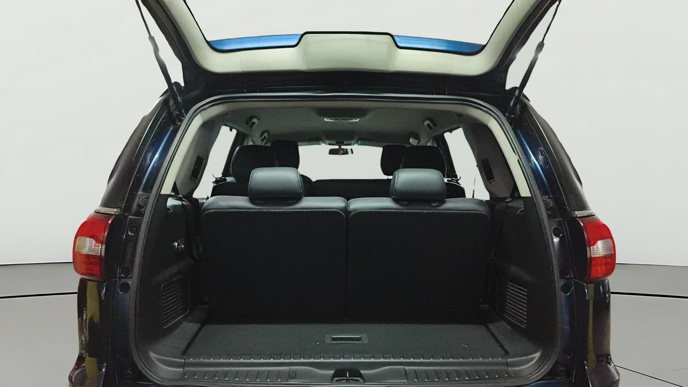 2017 Tata Hexa XT 4X2 7 STR, Diesel, Manual, 1,38,339 km, Boot Open Zoomed View