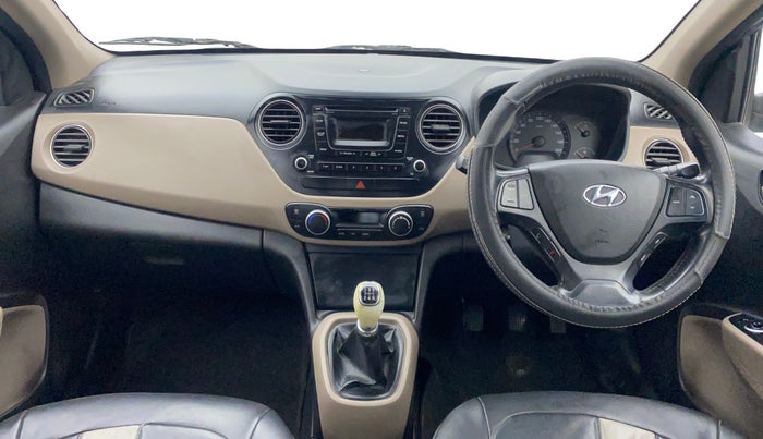 2015 Hyundai Xcent SX 1.2, Petrol, Manual, 1,20,441 km, Dashboard