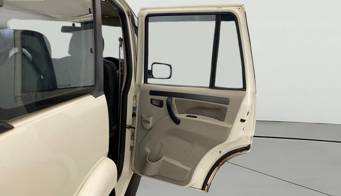 2021 Mahindra Scorpio S9, Diesel, Manual, 82,238 km, RHS Rear Door
