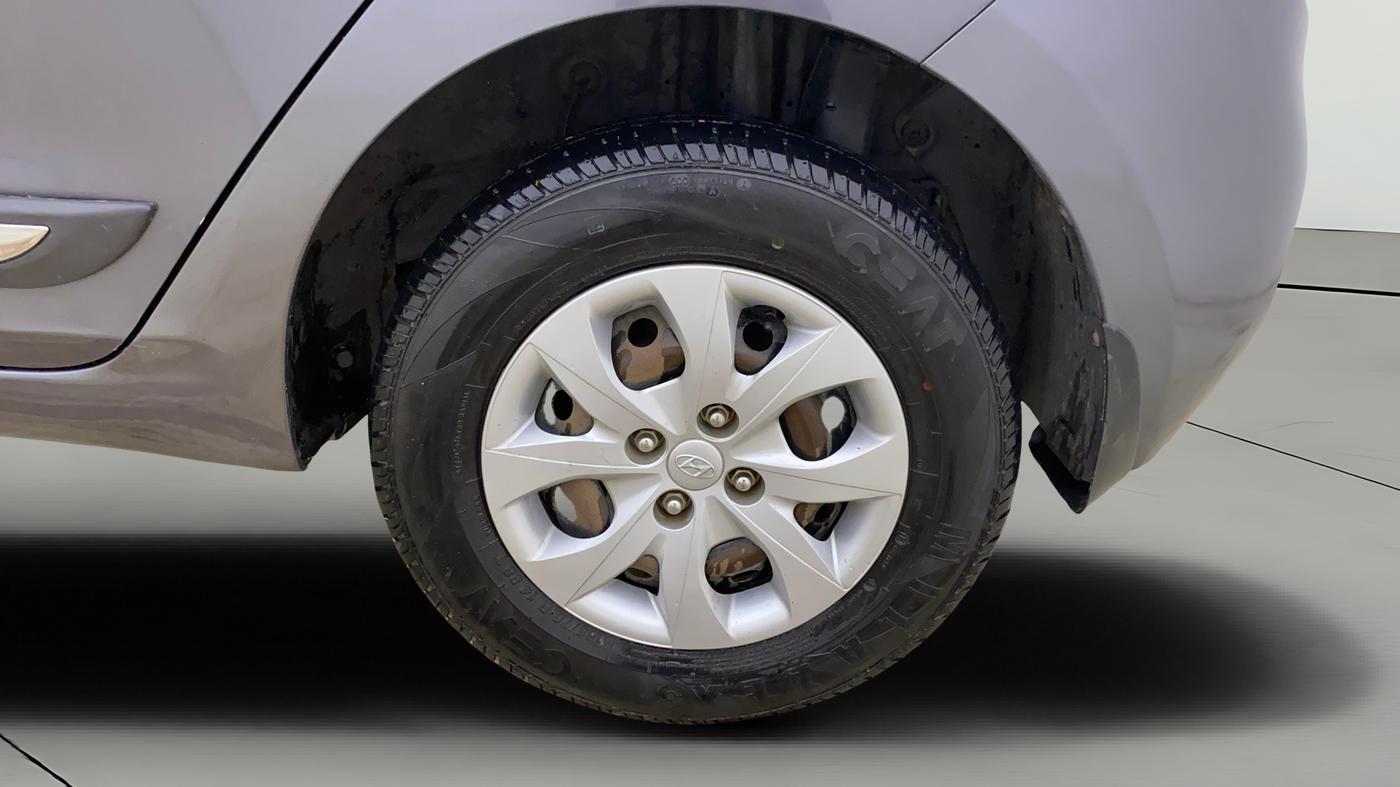 2019 Hyundai Elite i20 MAGNA PLUS 1.2, Petrol, Manual, 65,620 km, Left Rear Wheel
